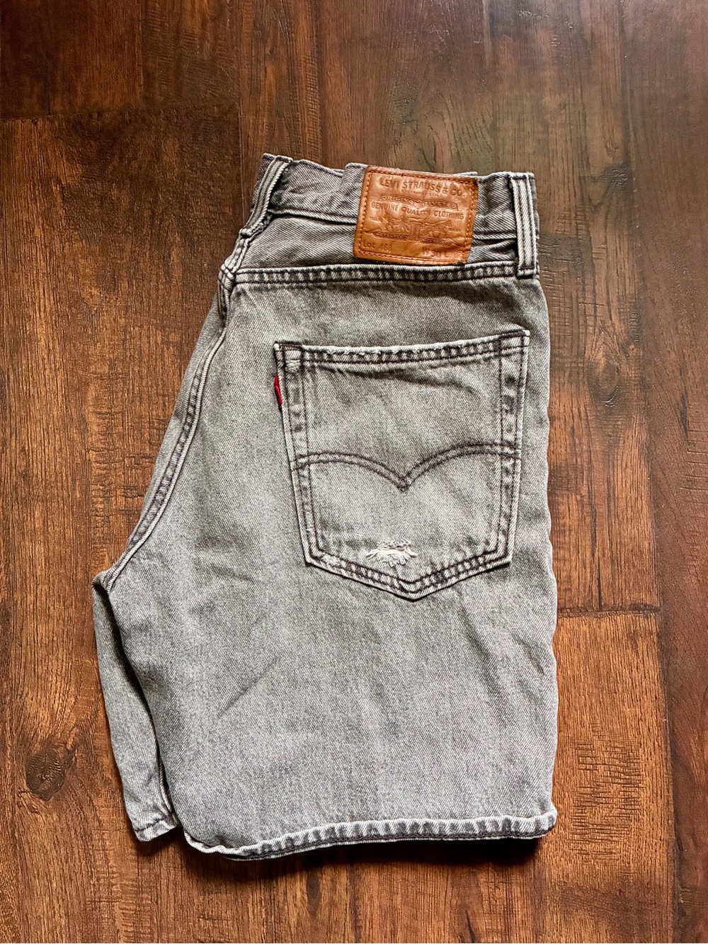Men’s Levi Shorts